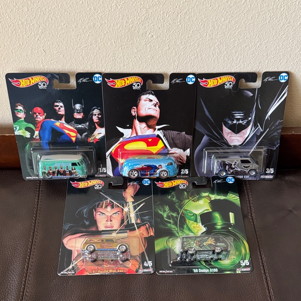 Hot Wheels Alex Ross DC Limited Edition Collector Set of 5 Die-Cast Vehicles